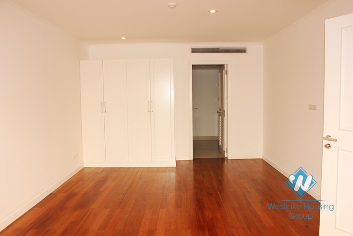 Luxury serviced apartment for lease in Westlake area, Hanoi.